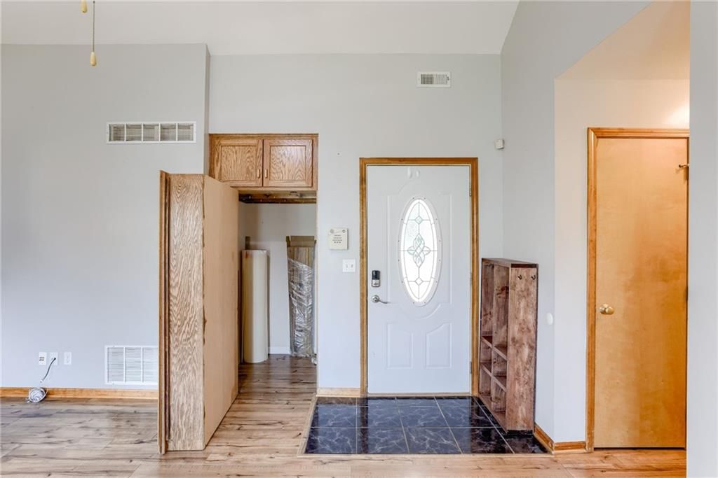506 12th Terrace — photo 8
