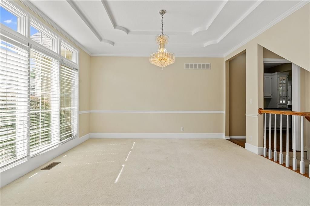 Photo 20 of 33 - 512 NW Highcliffe Drive