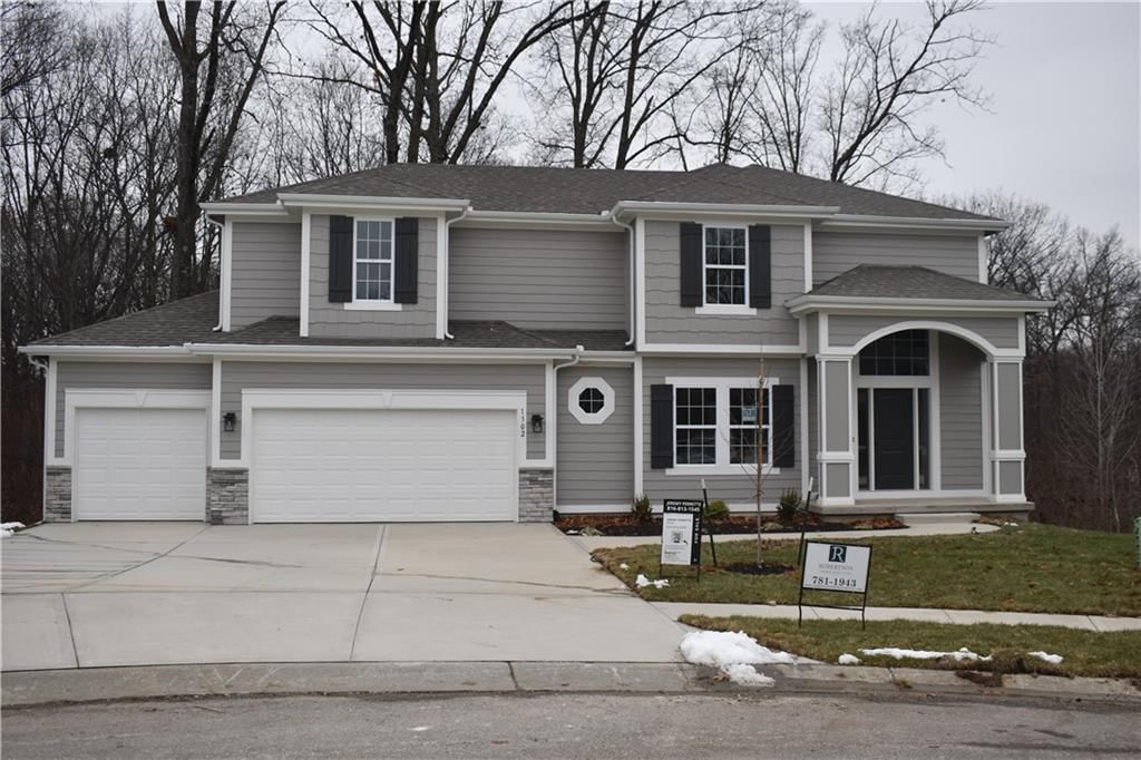 1302 Melissa Court — photo 2