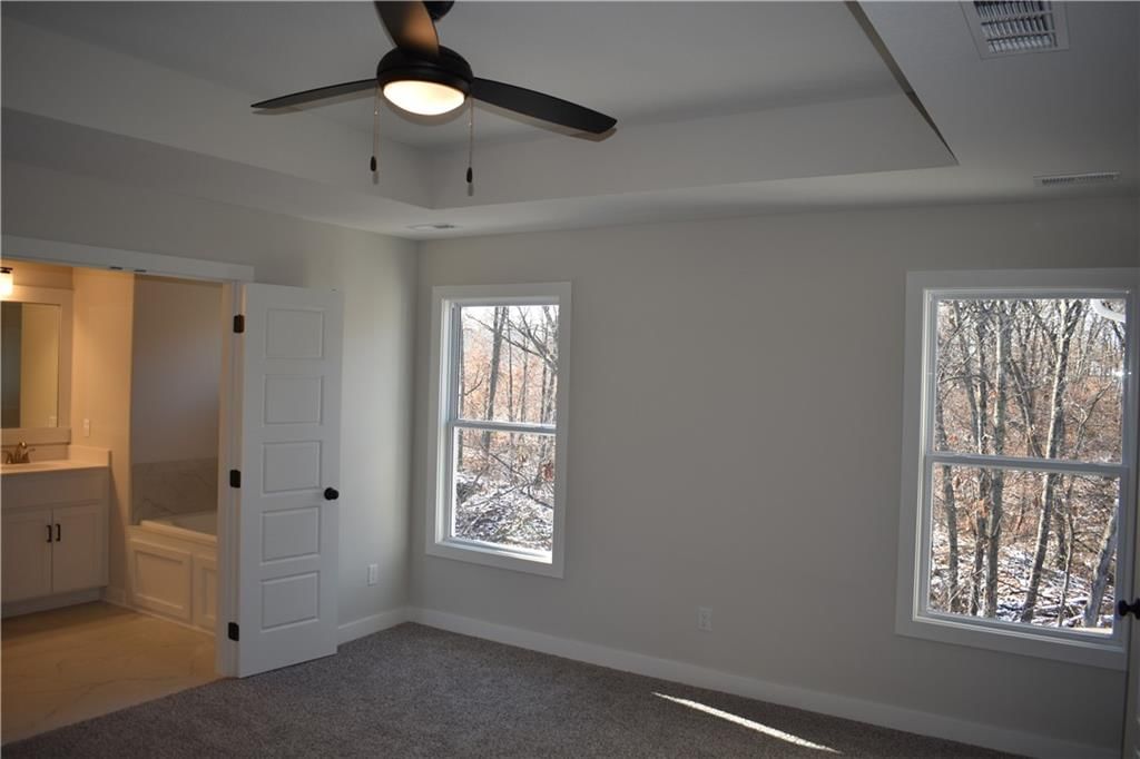 1302 Melissa Court — photo 12