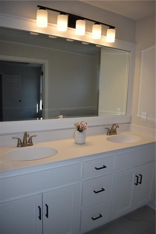 1302 Melissa Court — photo 15