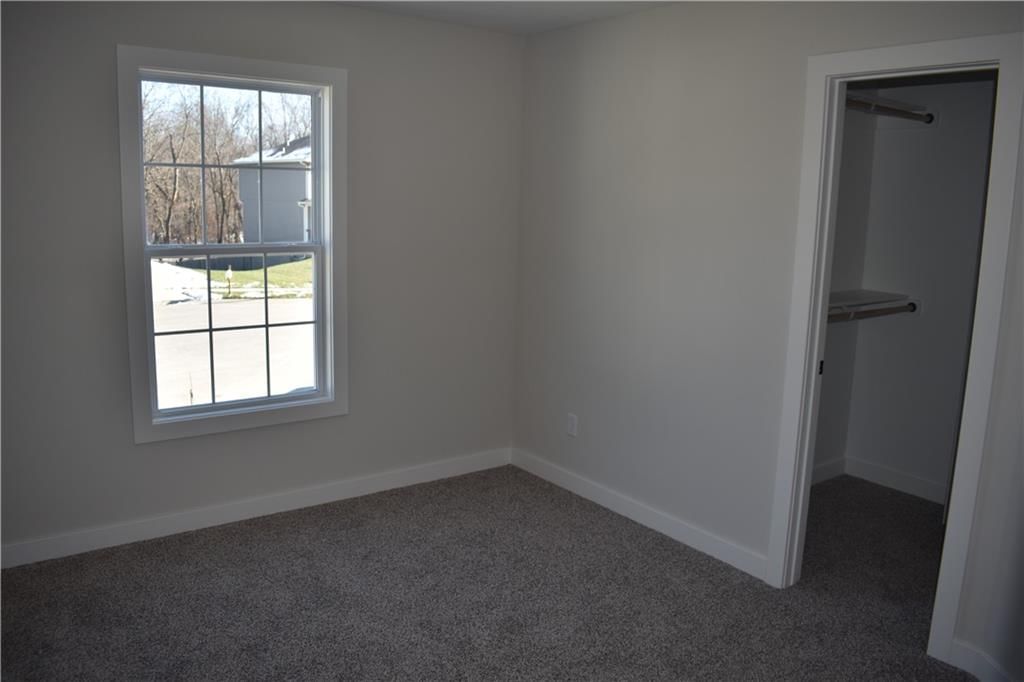 1302 Melissa Court — photo 23