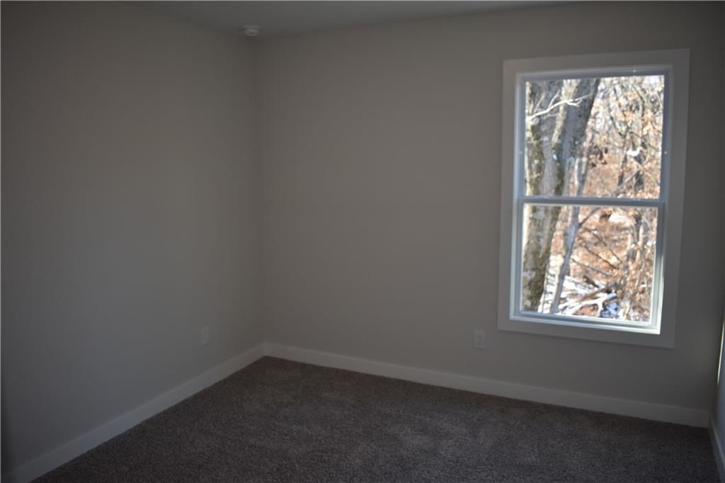 1302 Melissa Court — photo 26