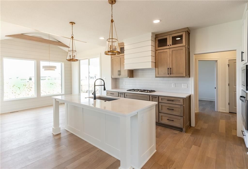 18505 Mohawk Lane — photo 8