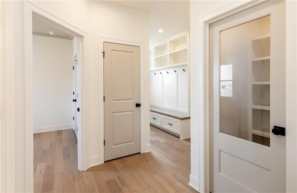18505 Mohawk Lane — photo 13