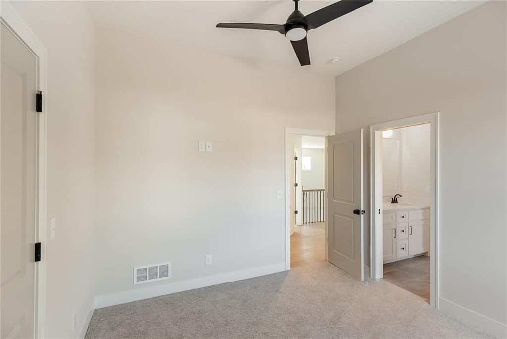 18505 Mohawk Lane — photo 28