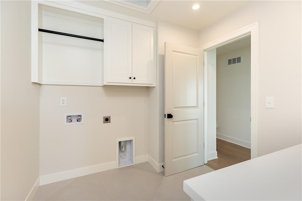 18505 Mohawk Lane — photo 33