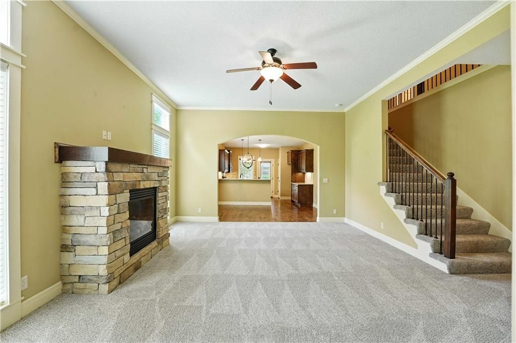 22511 W 72nd Street — photo 7