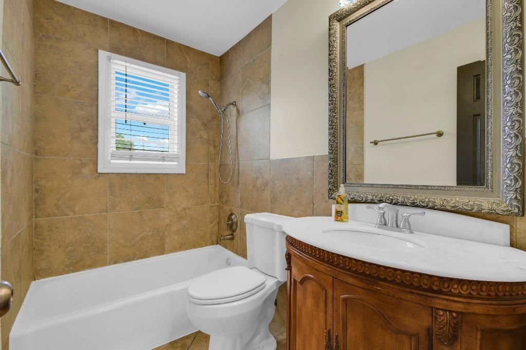 1212 NW 67th Street — photo 10