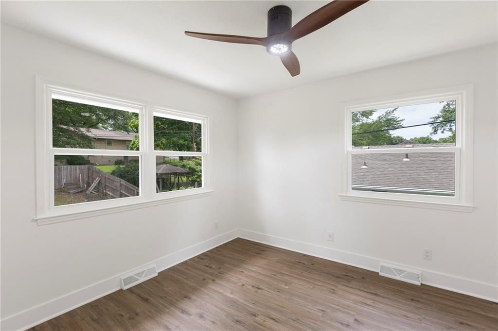 10212 Virginia Avenue — photo 16