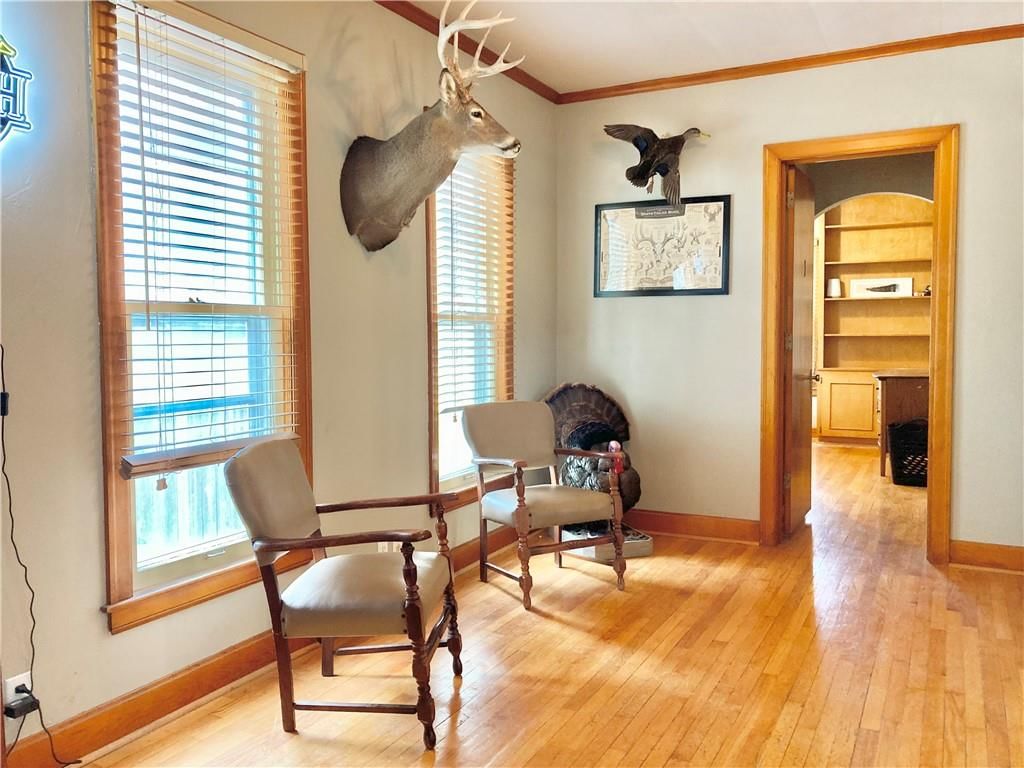 406 S 6th Street — photo 5