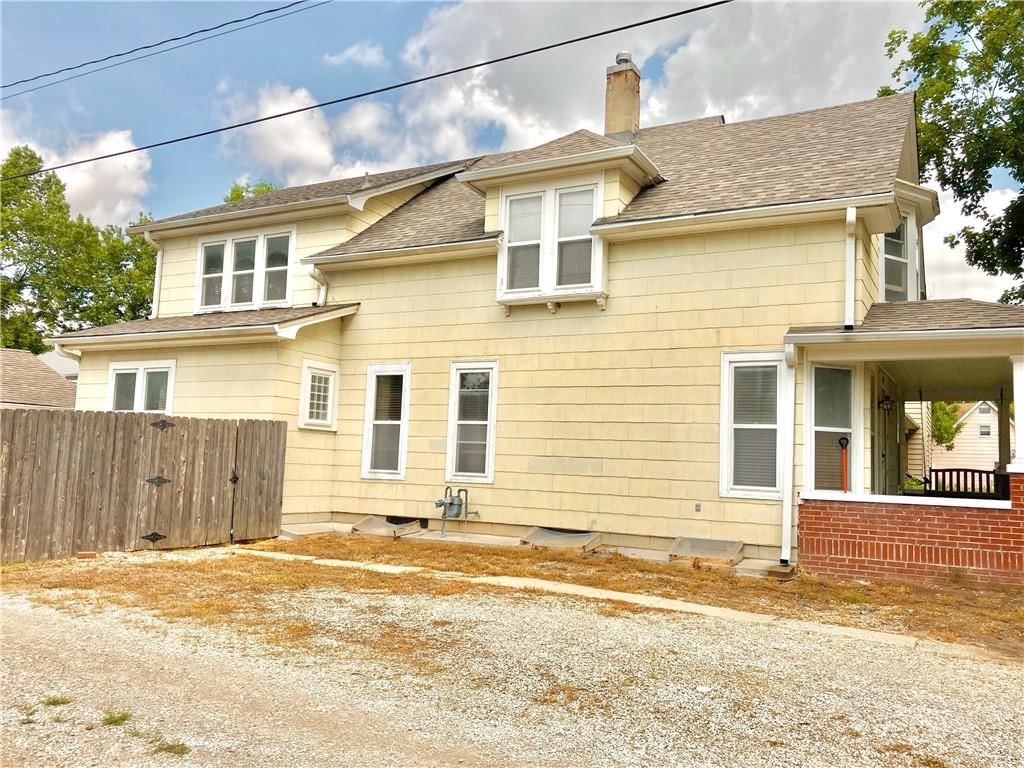 406 S 6th Street — photo 56