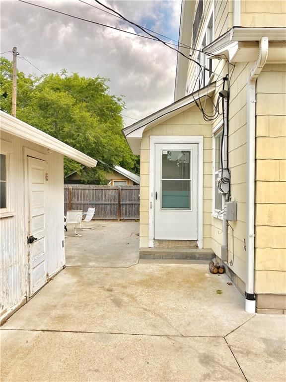 406 S 6th Street — photo 61