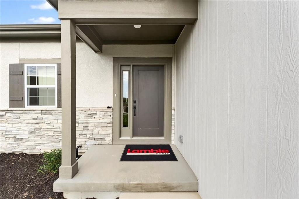 25064 W 94th Terrace — photo 3