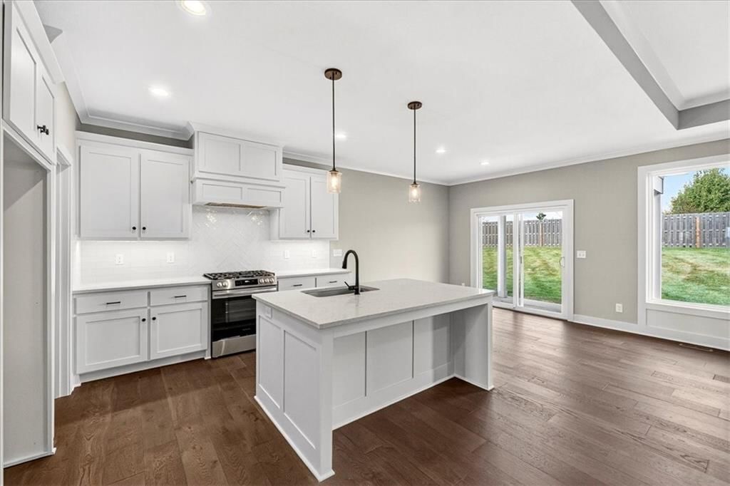 25064 W 94th Terrace — photo 9