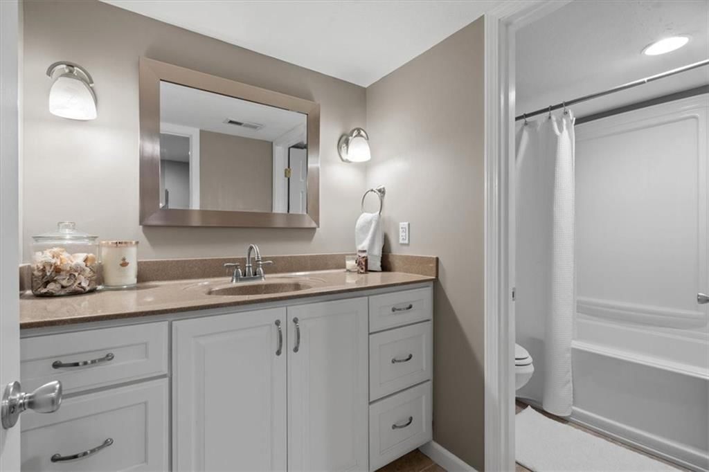 12499 S Marion Street — photo 32