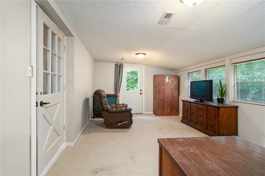 118 Village Street — photo 22