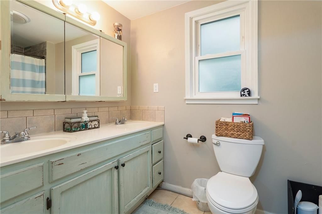 118 Village Street — photo 30