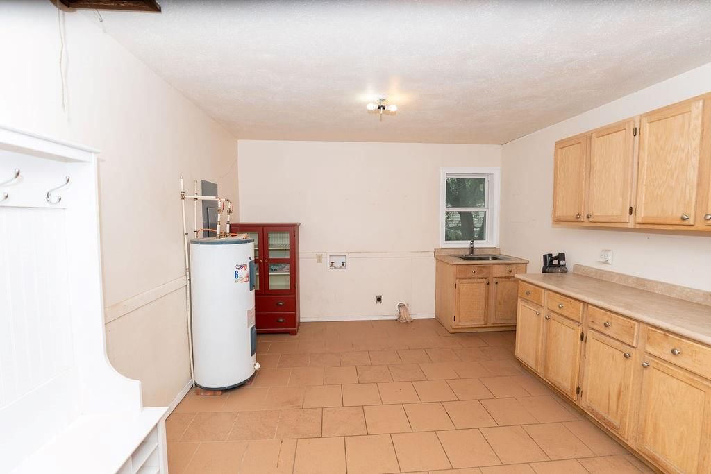 106 S Clark Street — photo 24