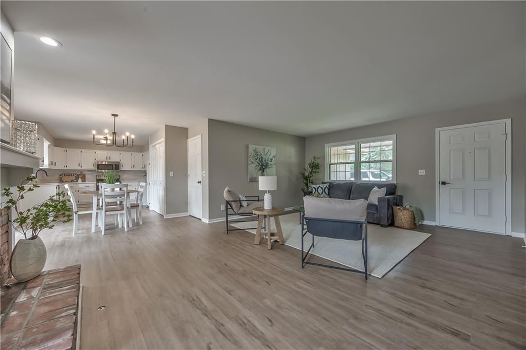10706 W 50TH Terrace — photo 9