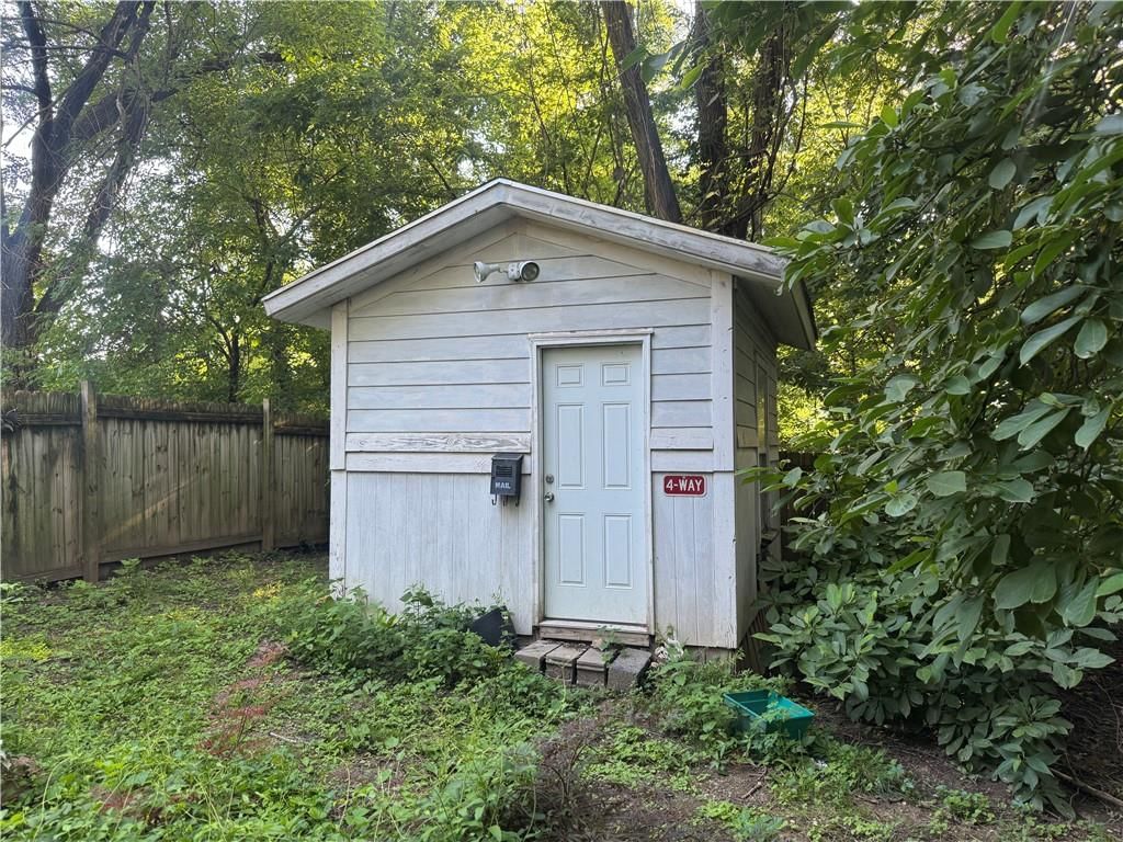 1116 Quincy Street — photo 19