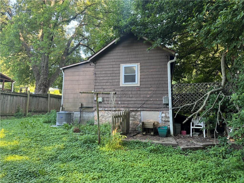 1116 Quincy Street — photo 25