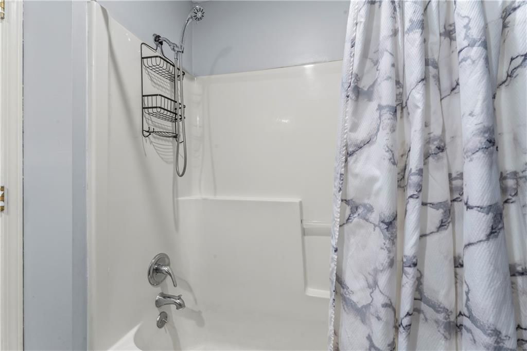 1275 NE Tudor Road — photo 24