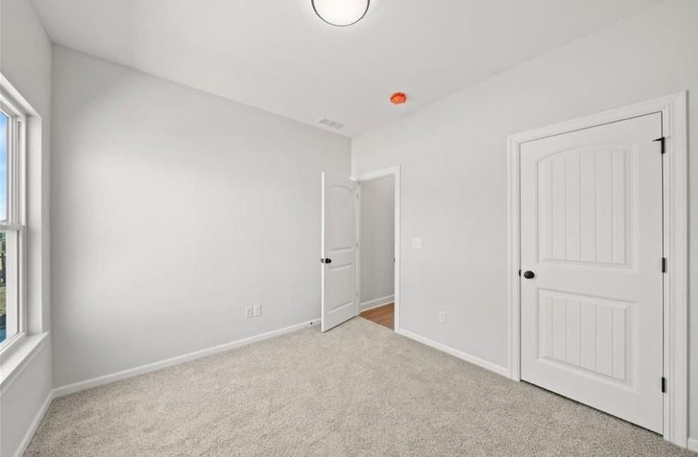 210 S Devin Street — photo 17