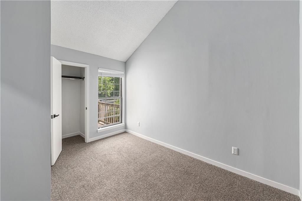 5980 N Bellefontaine Avenue — photo 10