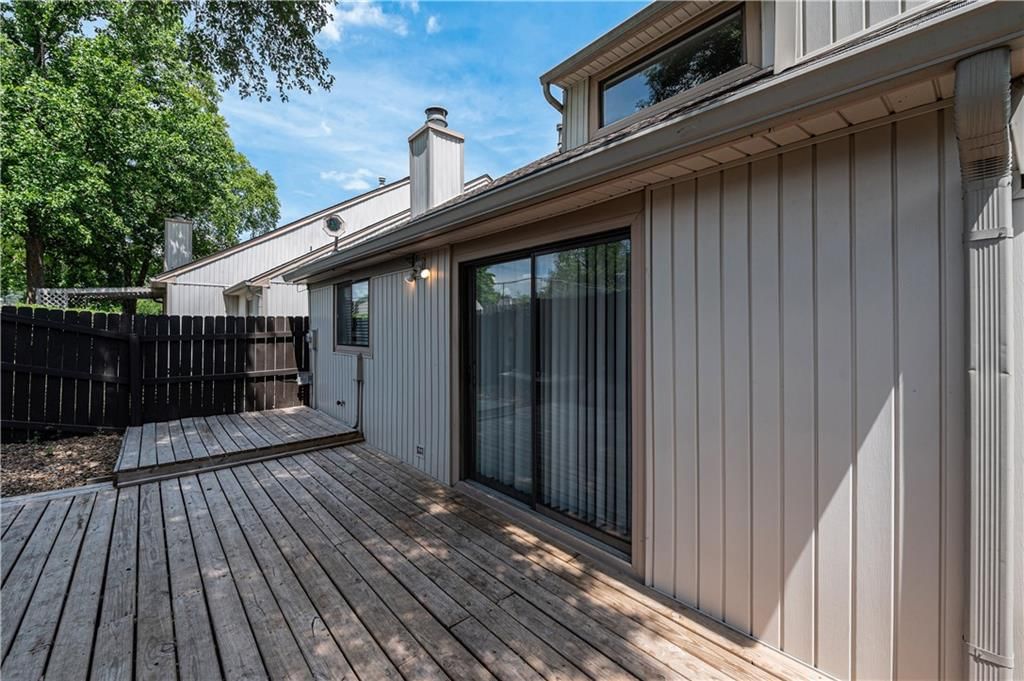 5980 N Bellefontaine Avenue — photo 16