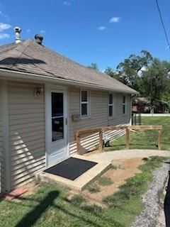 114 S Appleton Street — photo 2