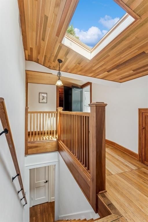 5720 Oak Street — photo 17
