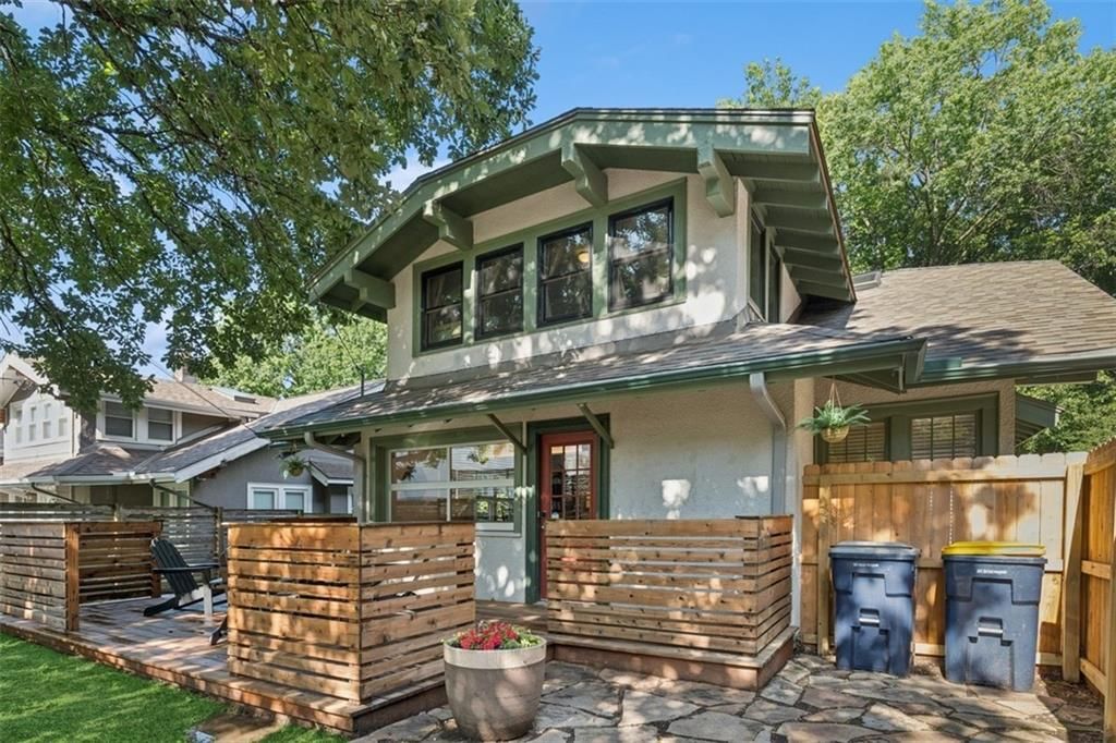 5720 Oak Street — photo 24