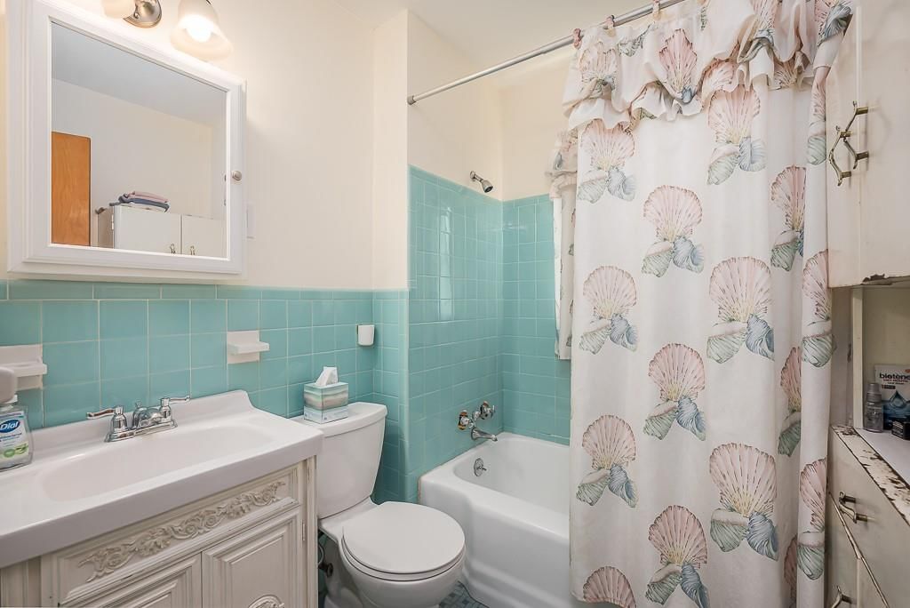 1333 E 79th Street — photo 10