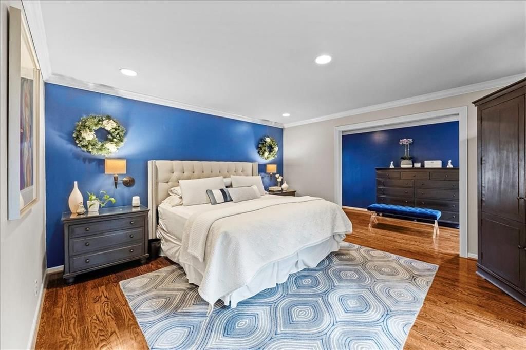 2407 W 105 Street — photo 25