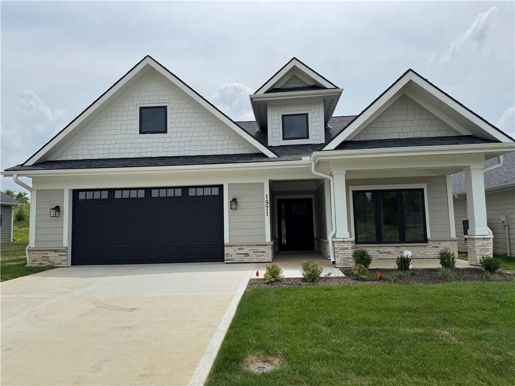 1971 Harvest Road, Liberty, MO