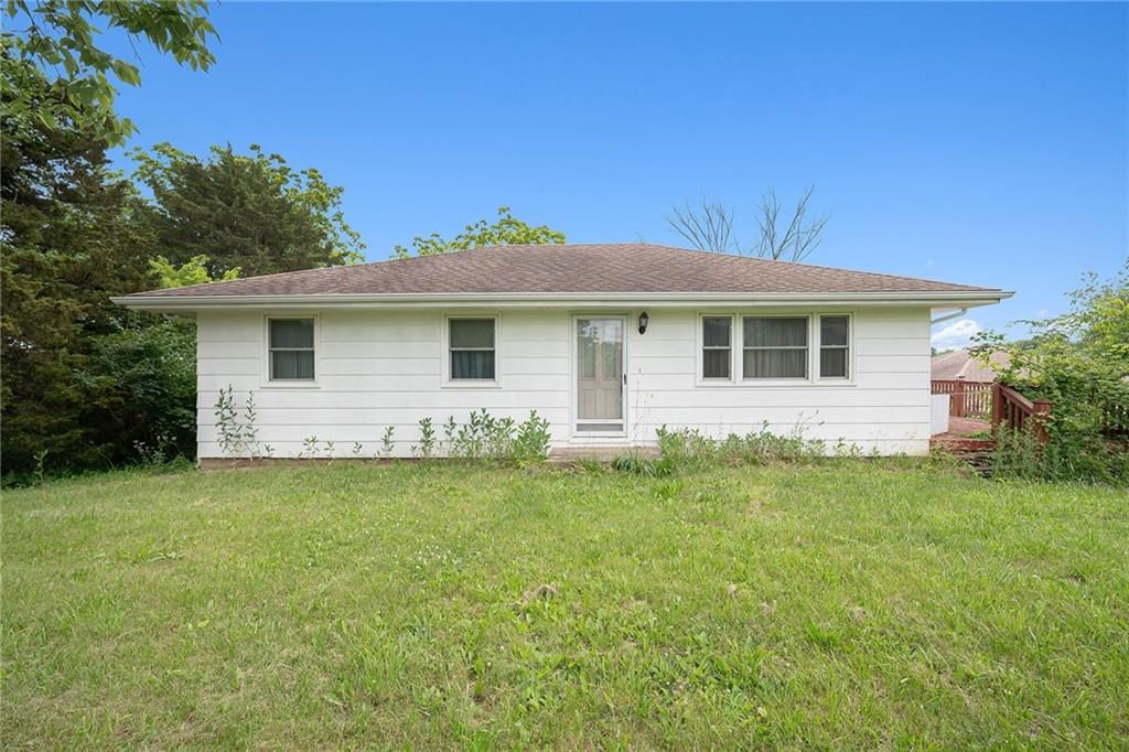 16177 Strawberry Road — photo 36