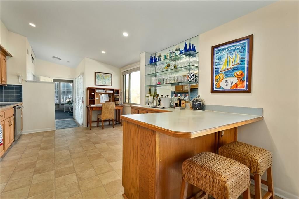 Photo 23 of 32 - 31 G Street