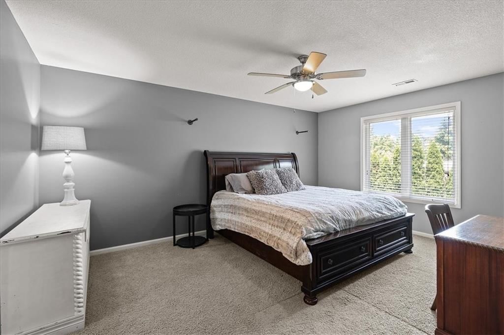 5814 Aminda Street — photo 31