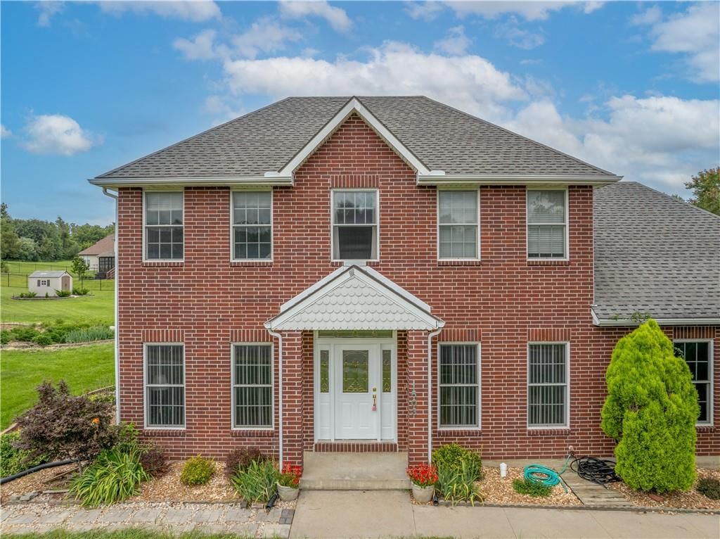 1503 Nottingham Drive — photo 4