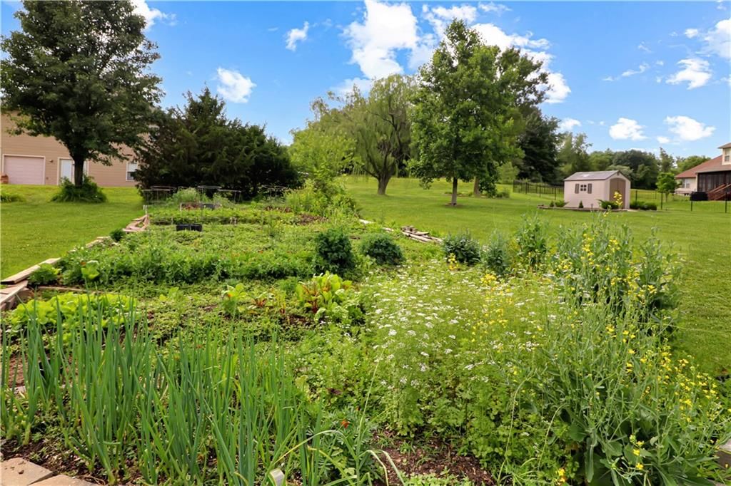 1503 Nottingham Drive — photo 48