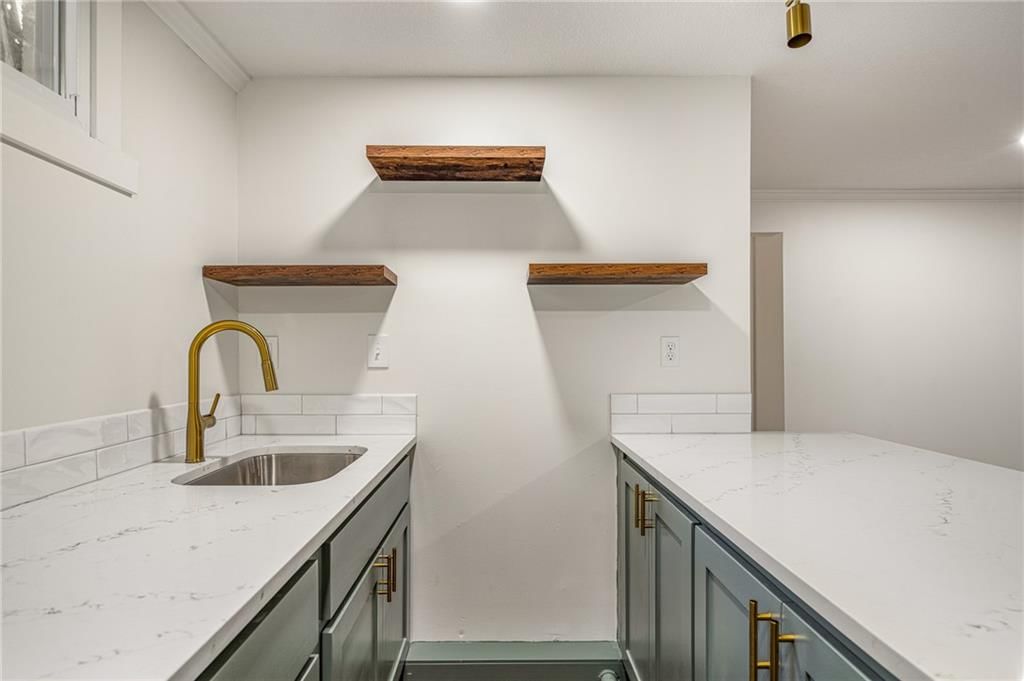 10206 NW 67th Street — photo 41