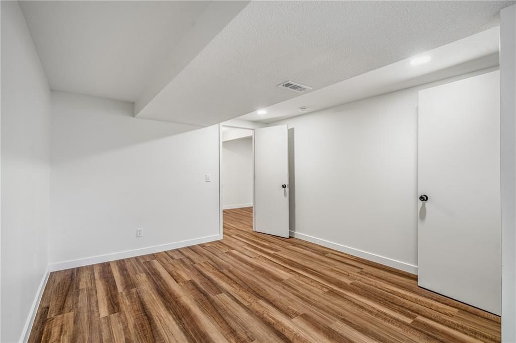 10206 NW 67th Street — photo 43