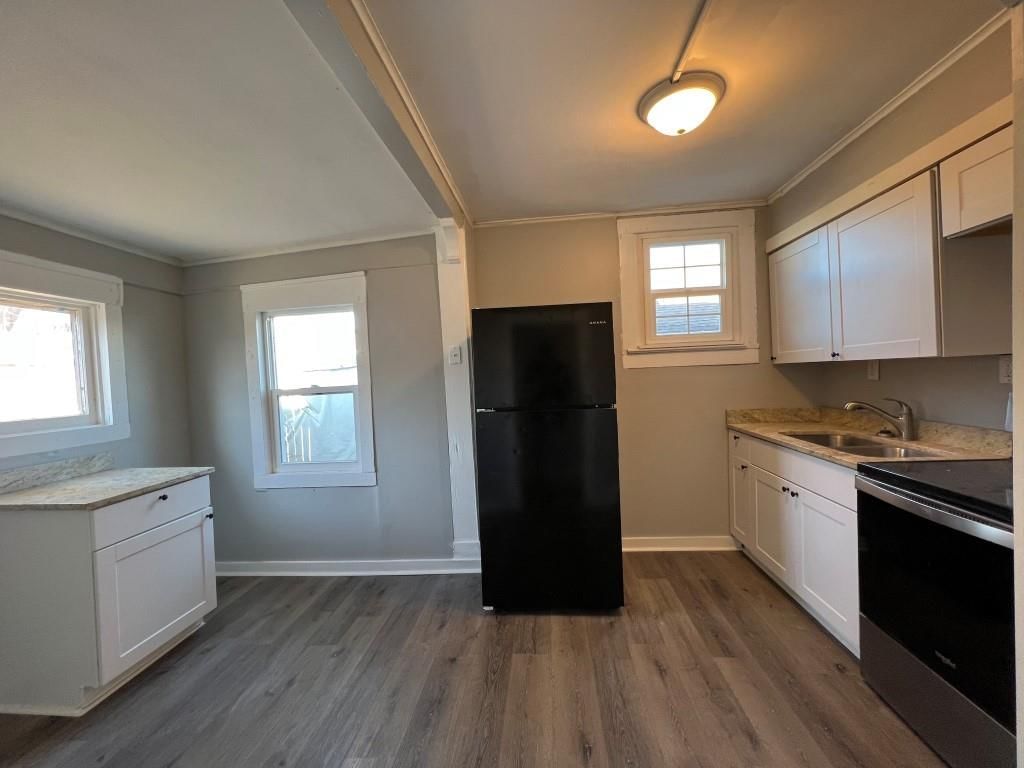 Photo 11 of 18 - 810 S Hardy Avenue