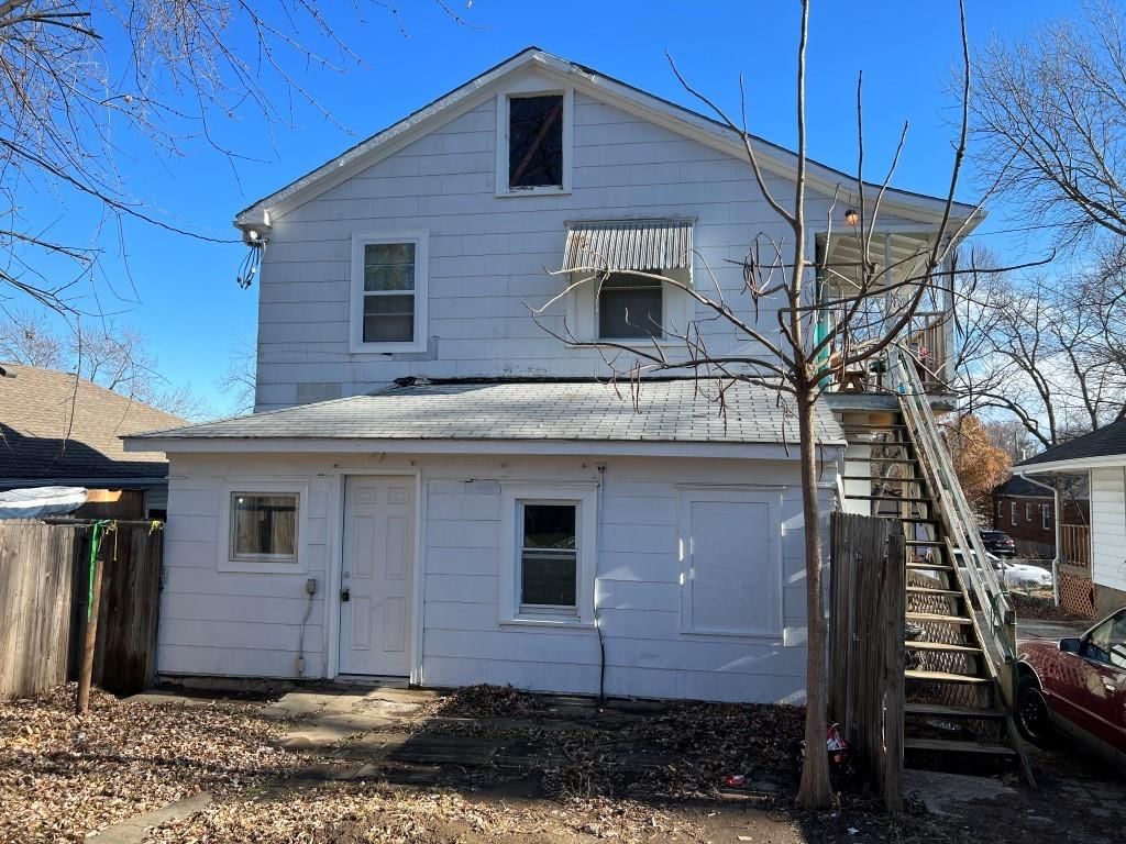 Photo 18 of 18 - 810 S Hardy Avenue