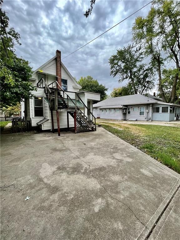Photo 15 of 15 - 551 S Brookside Avenue