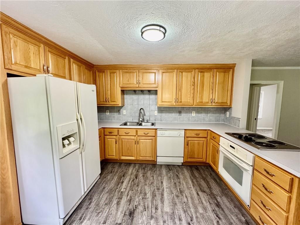 4004 Arlington Avenue — photo 9