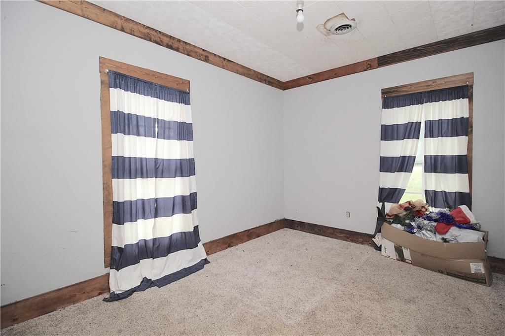 102 Garrison Avenue — photo 15