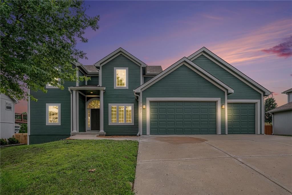 7907 NE 111th Street, Kansas City, MO