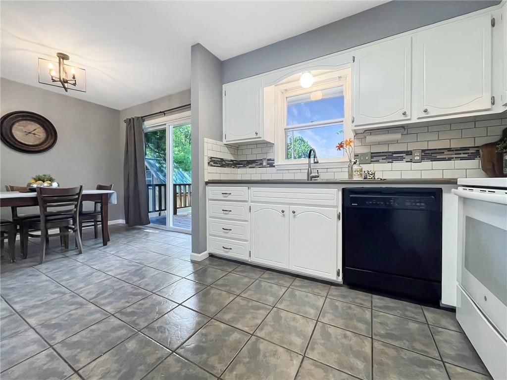 118 Fern Street — photo 12